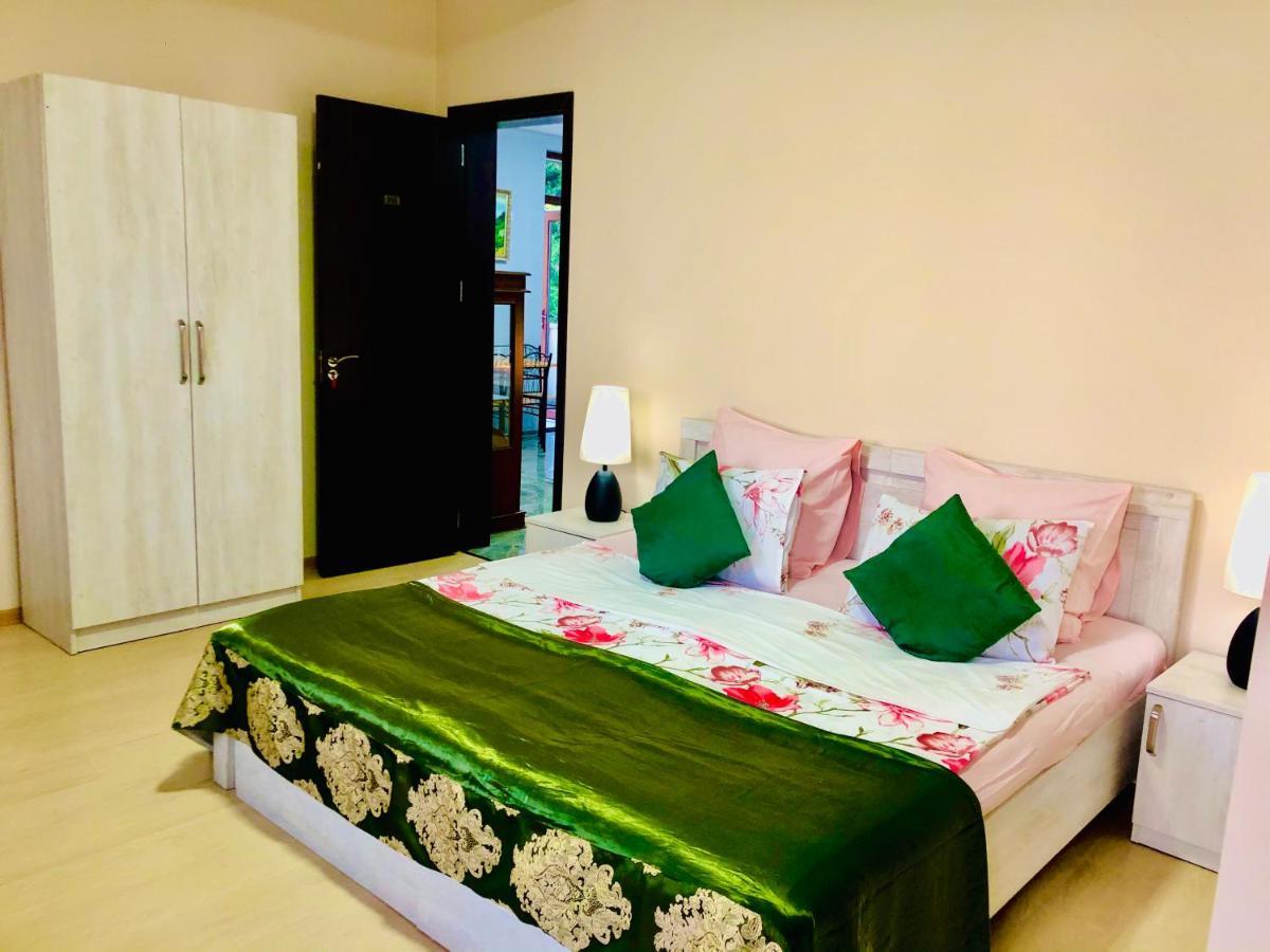 Holiday House Green Cape Batumi Hotel Mtsvane Kontskhi Exterior photo