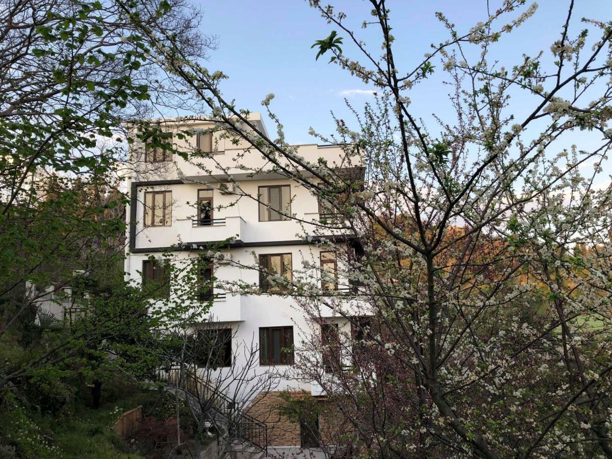 Holiday House Green Cape Batumi Hotel Mtsvane Kontskhi Exterior photo